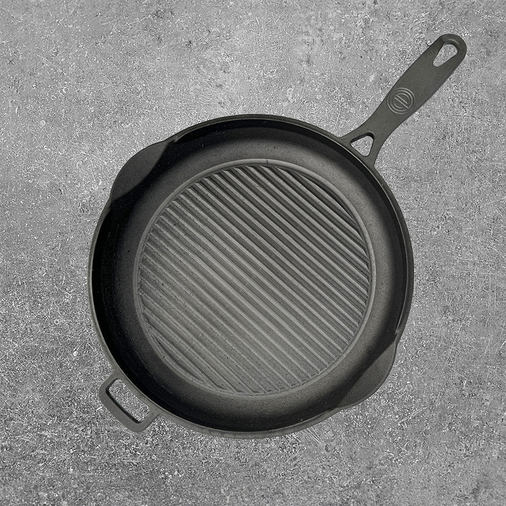 The EngelElzen Cast Iron Ribbed Skillet/Lid