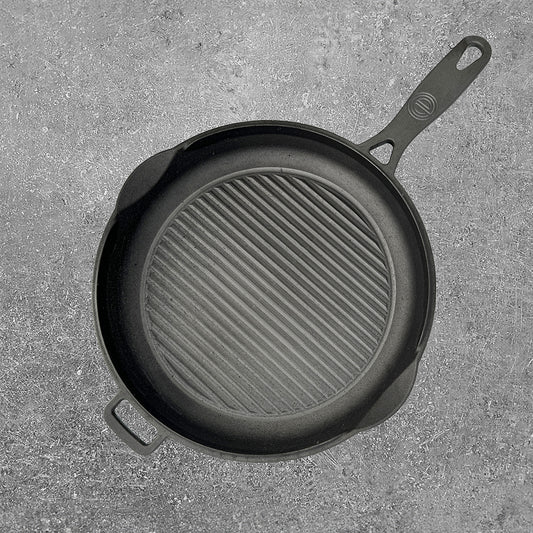 The EngelElzen Cast Iron Skillet